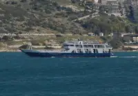 LANDING CRAFT CAR/PASSENGER FERRY